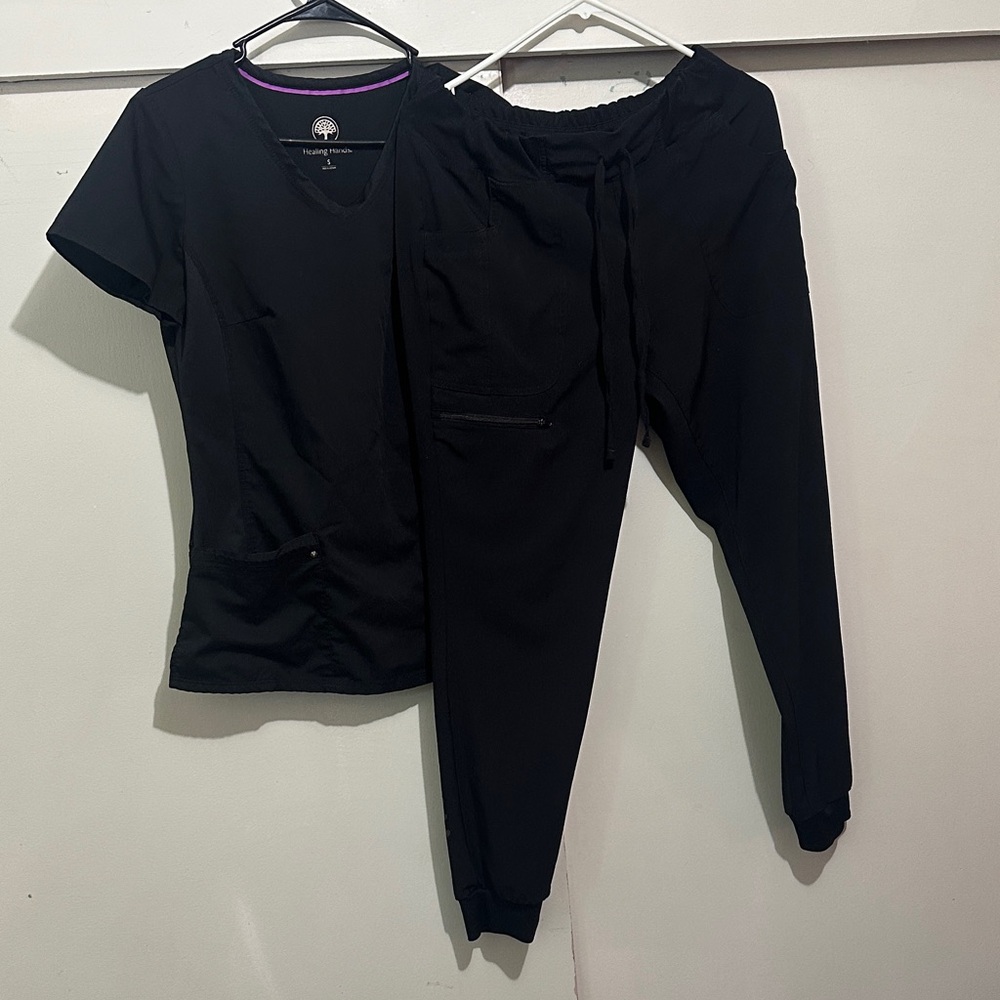 Healing Hands Black Women's Scrub Jogger Pant And Shirt Set